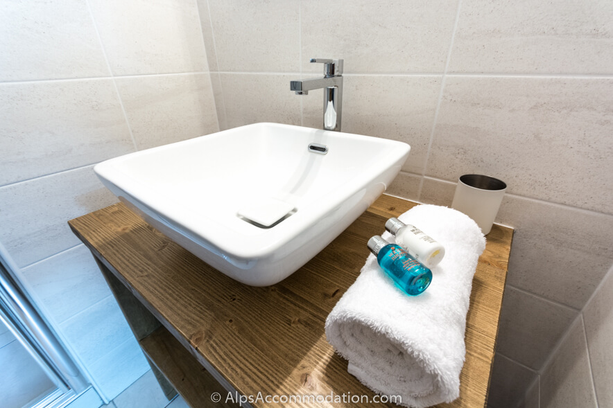 Appartement Les Niveoles A12 Morillon - Salle de bain familiale