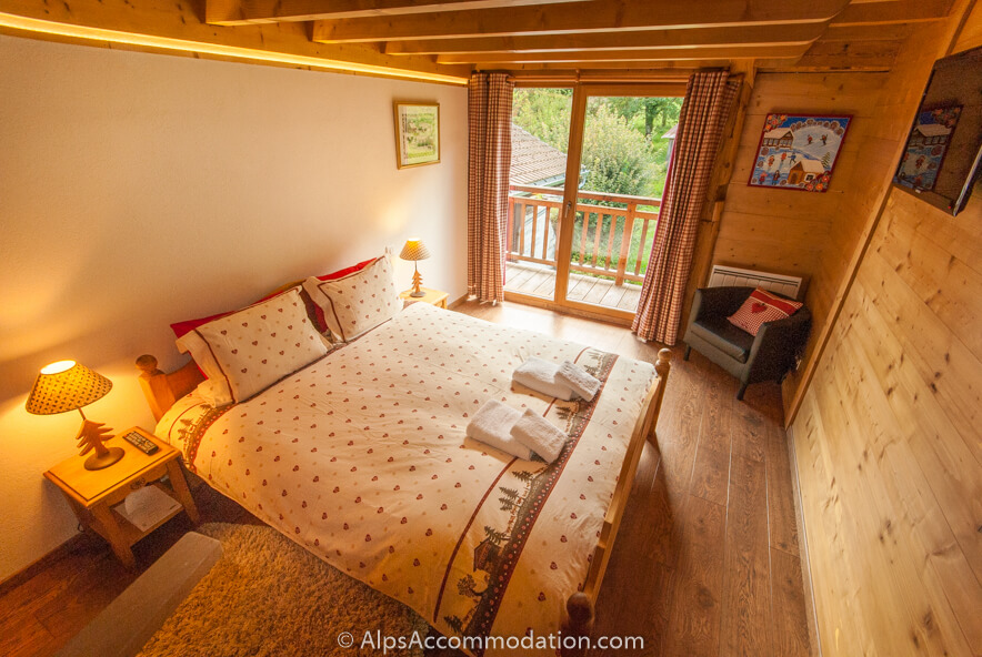 La Grange Samoëns - Grande chambre double avec balcon